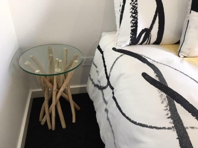 Port Lincoln Shark Apartment 3 מראה חיצוני תמונה